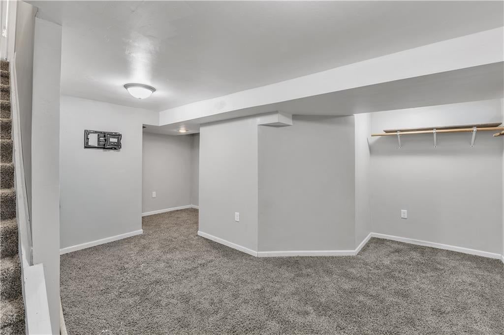 122 W Walnut Street — photo 17