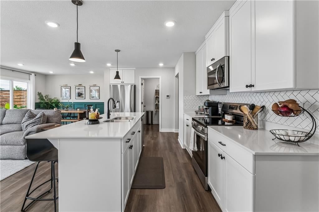 3743 SW Clayton Place — photo 12
