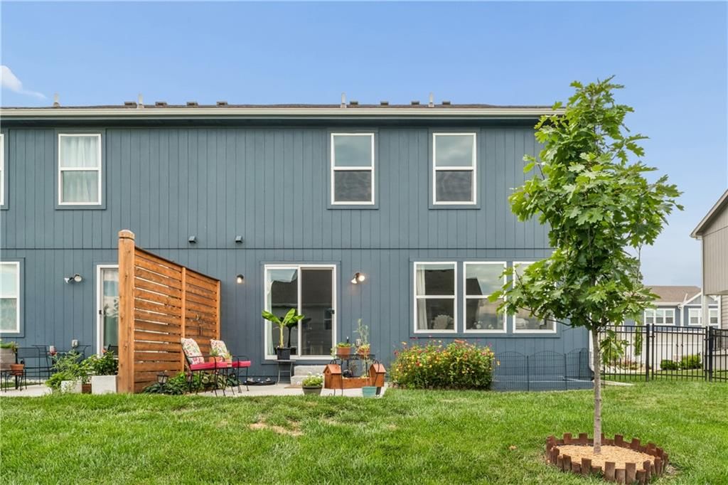 3743 SW Clayton Place — photo 30