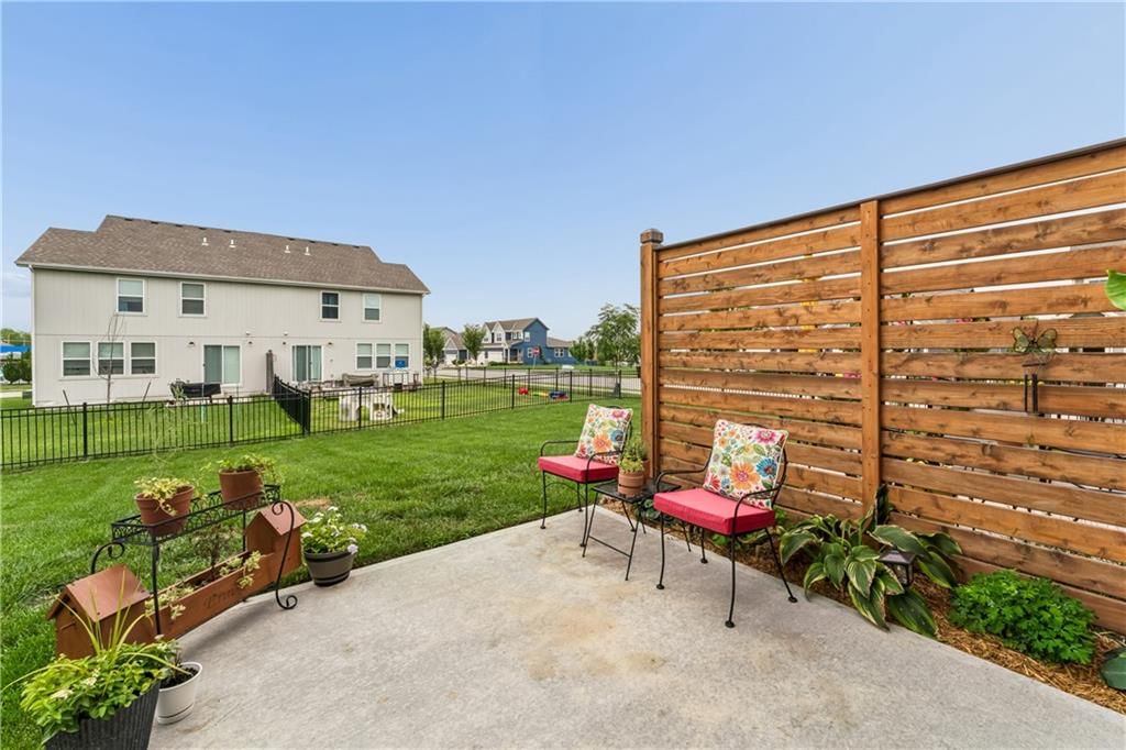 3743 SW Clayton Place — photo 32