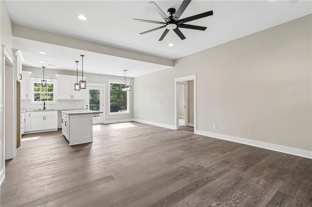 203 Saint Charles Street — photo 6
