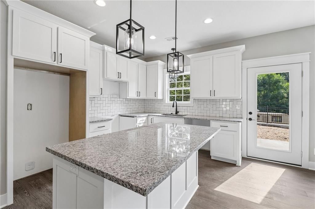 203 Saint Charles Street — photo 13