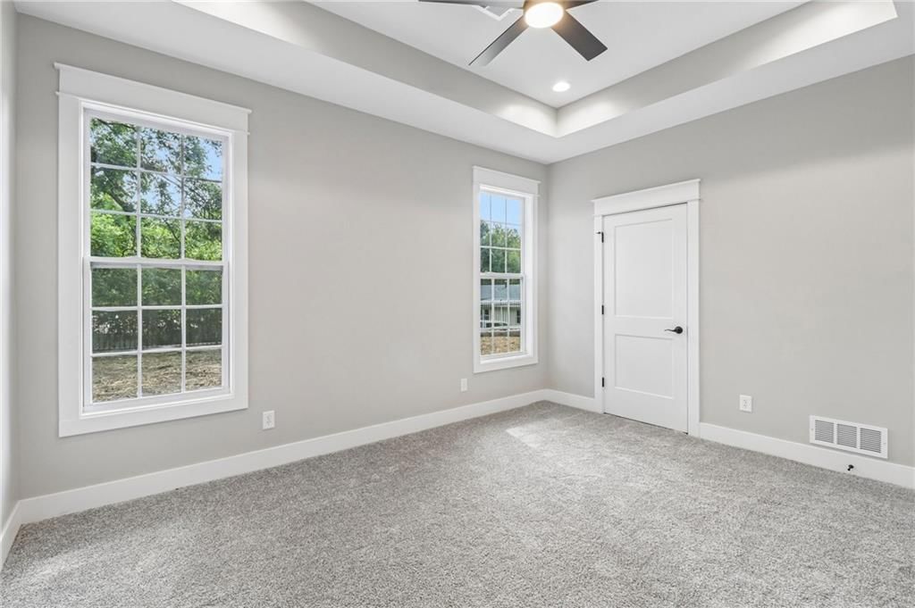 203 Saint Charles Street — photo 18