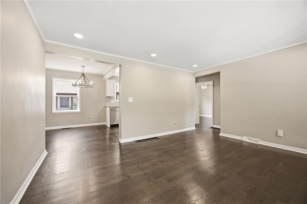 3301 S Ocheltree Street — photo 7