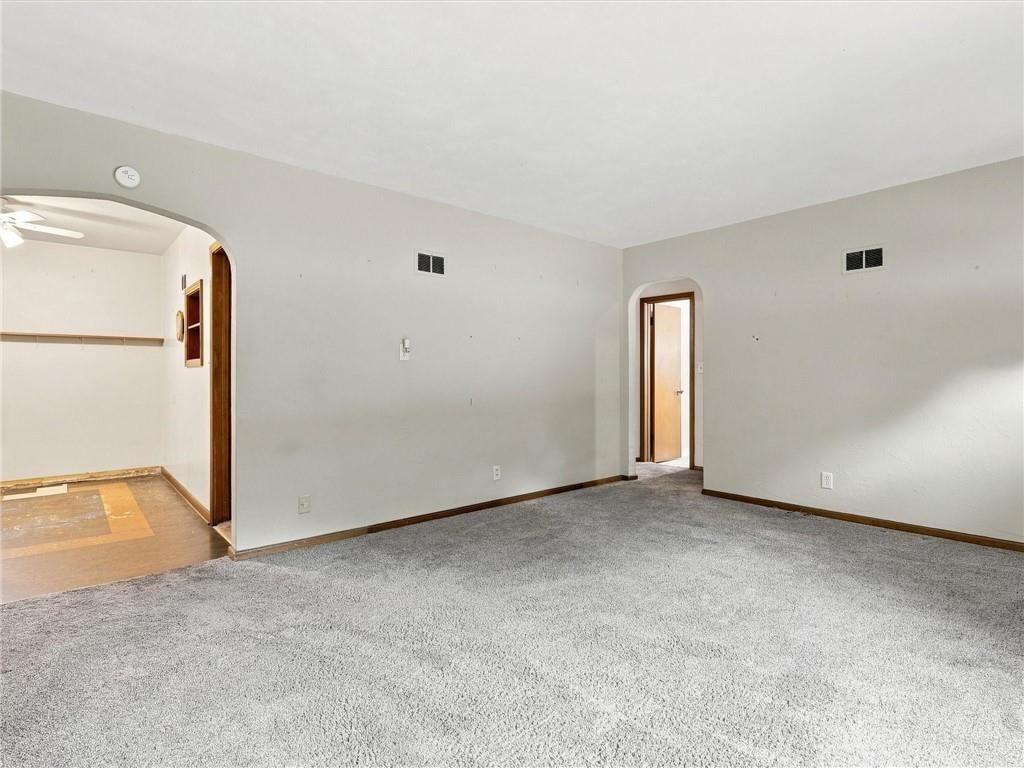 3838 N Lister Avenue — photo 5
