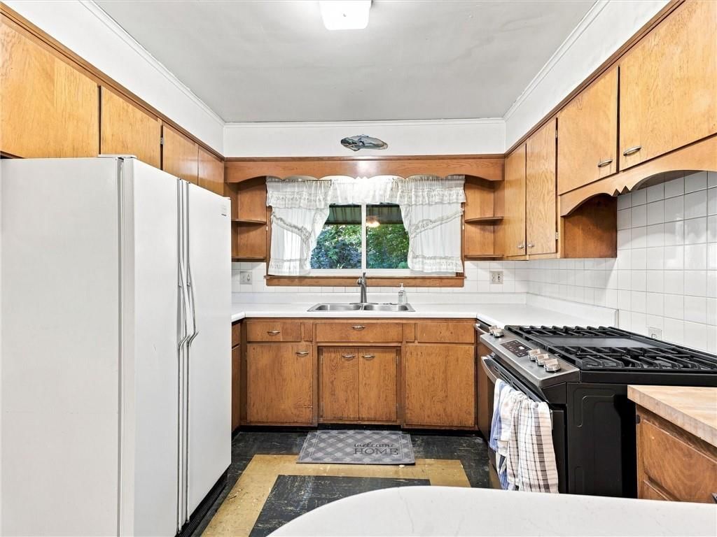 3838 N Lister Avenue — photo 9