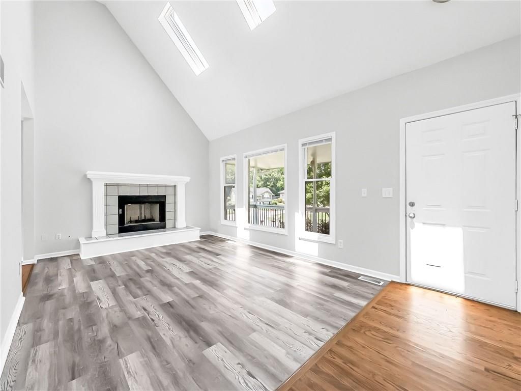 805 Black Oak Drive — photo 5