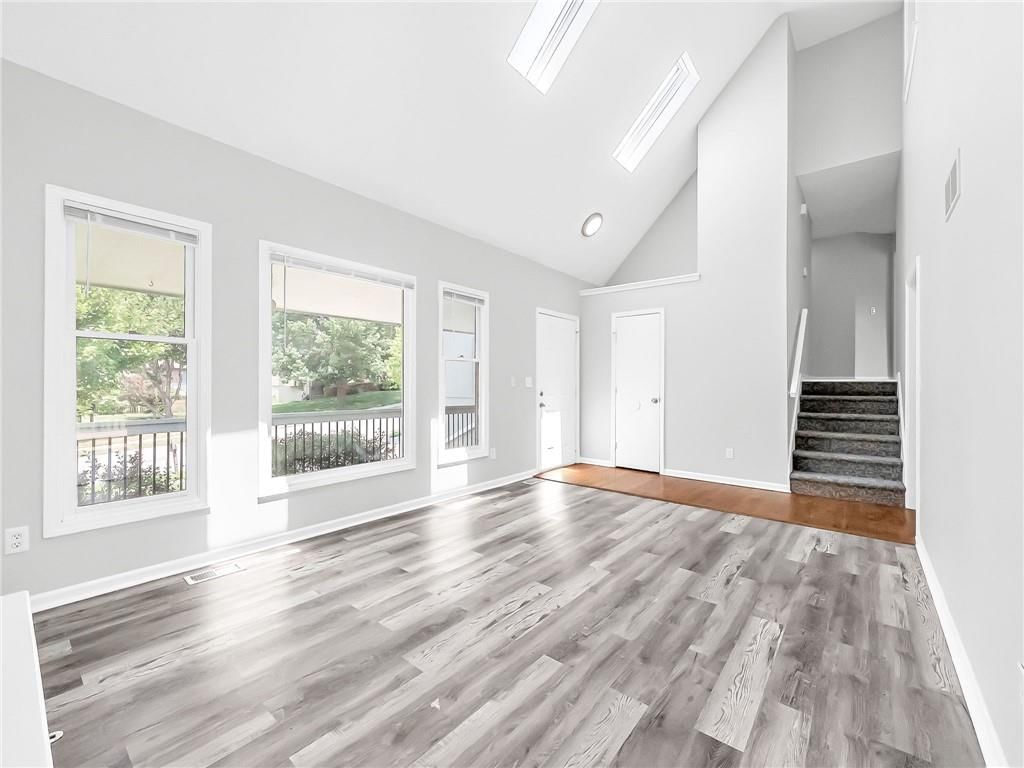 805 Black Oak Drive — photo 6