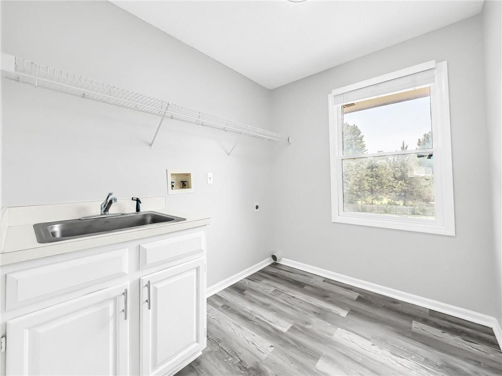 805 Black Oak Drive — photo 17