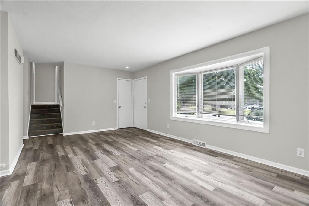 1304 NW 65th Terrace — photo 5