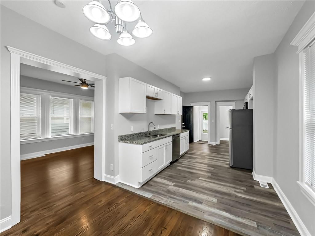 3616 Wyandotte Street — photo 6