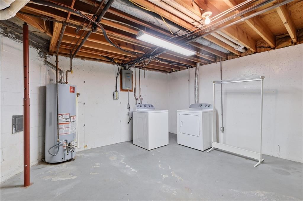 10220 Foster Street — photo 31