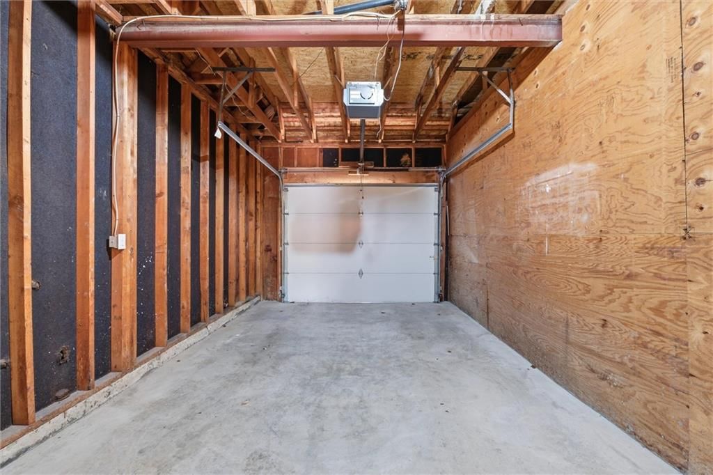 10220 Foster Street — photo 32