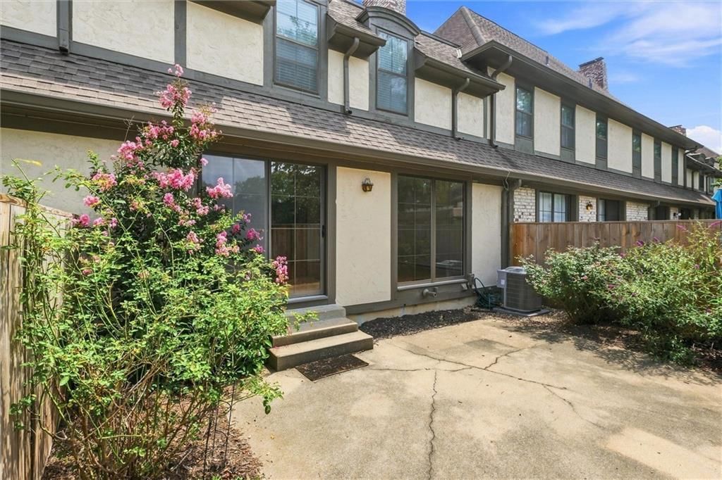 10220 Foster Street — photo 34
