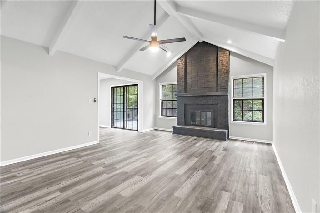 3612 NE Chapel Drive — photo 5