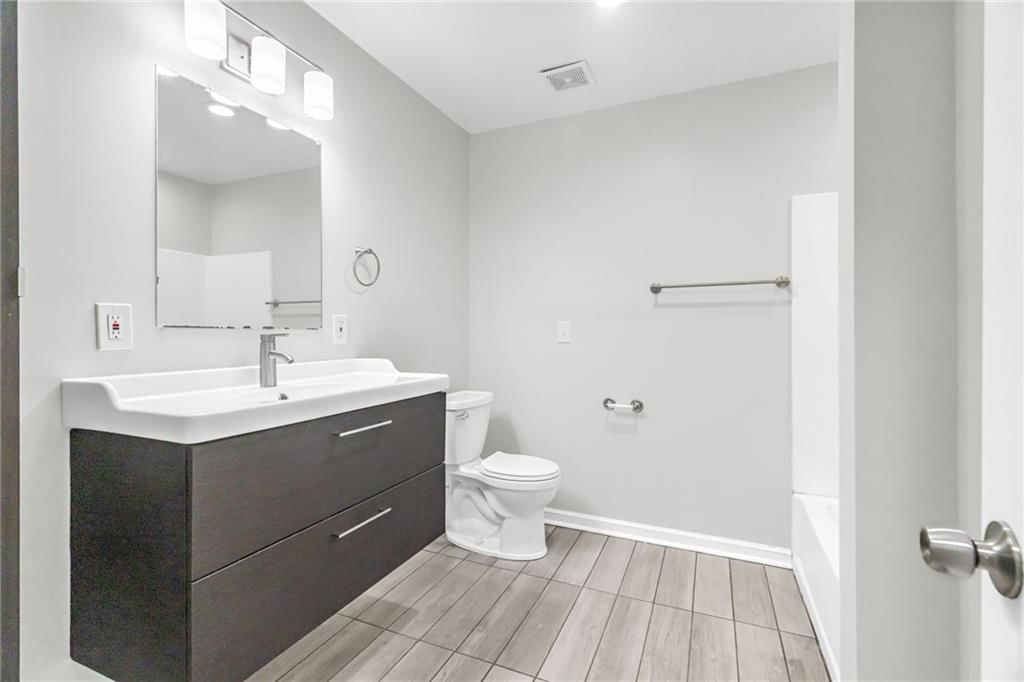 3612 NE Chapel Drive — photo 12