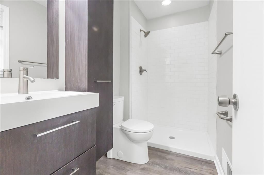 3612 NE Chapel Drive — photo 18