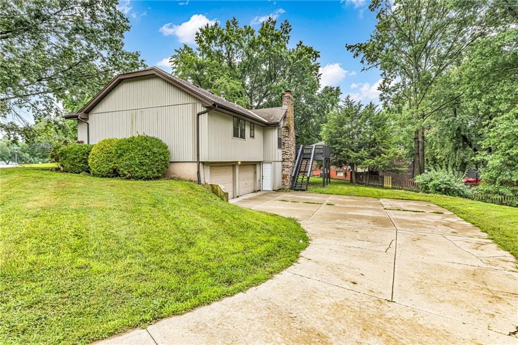 3612 NE Chapel Drive — photo 25