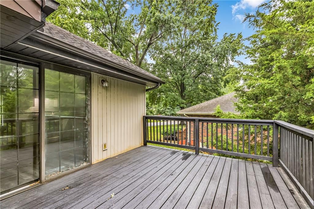 3612 NE Chapel Drive — photo 26