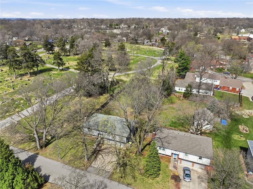 11714 W 61st Terrace — photo 36