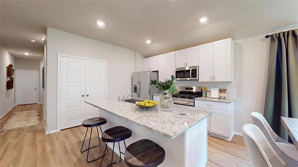 434 Valley View Drive — photo 11
