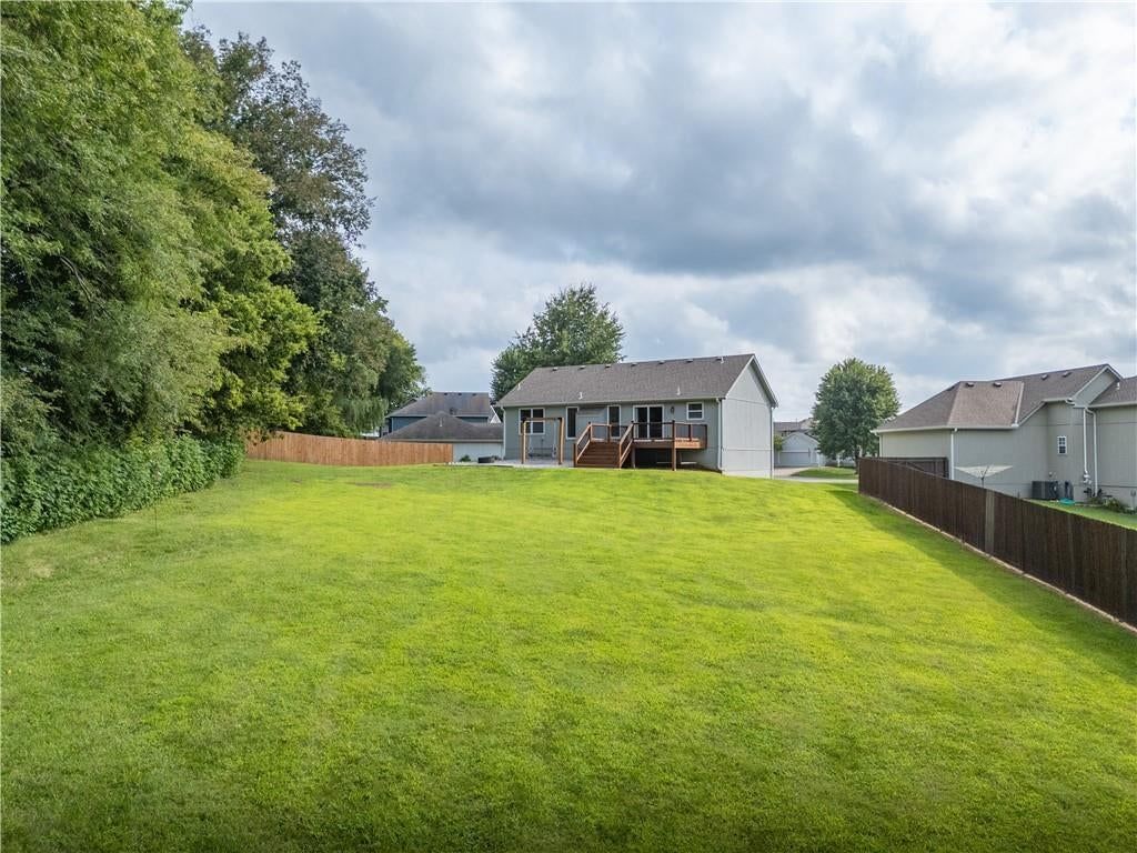 19308 E Lynchburg Pl North — photo 32