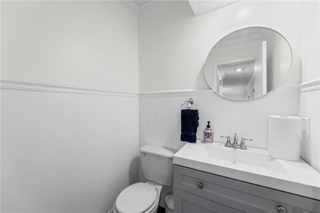 7928 Halsey Street — photo 15