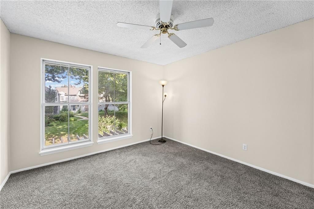 7928 Halsey Street — photo 28