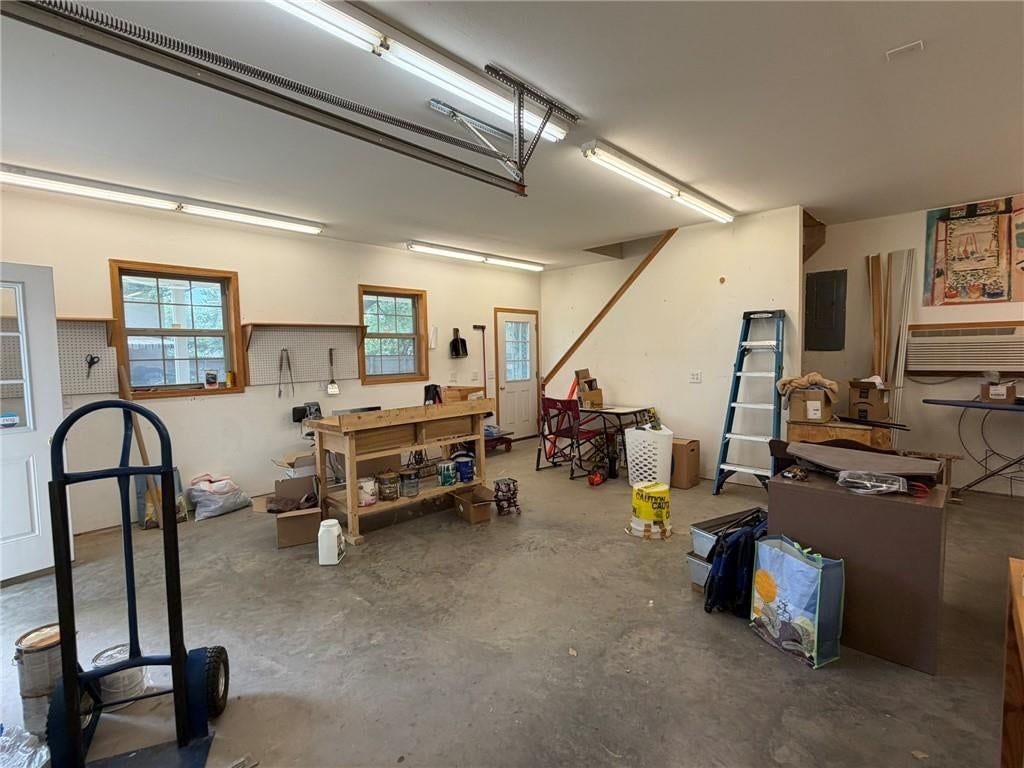 706 Neosho Court — photo 49
