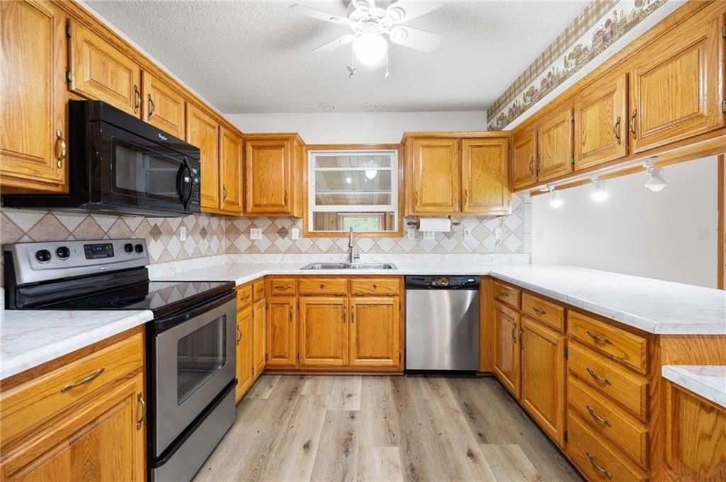 1412 Northfield Park Boulevard — photo 16