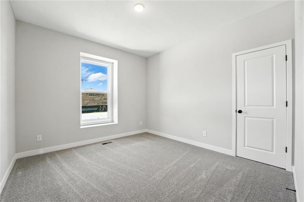 12508 S White Ash Lane — photo 9