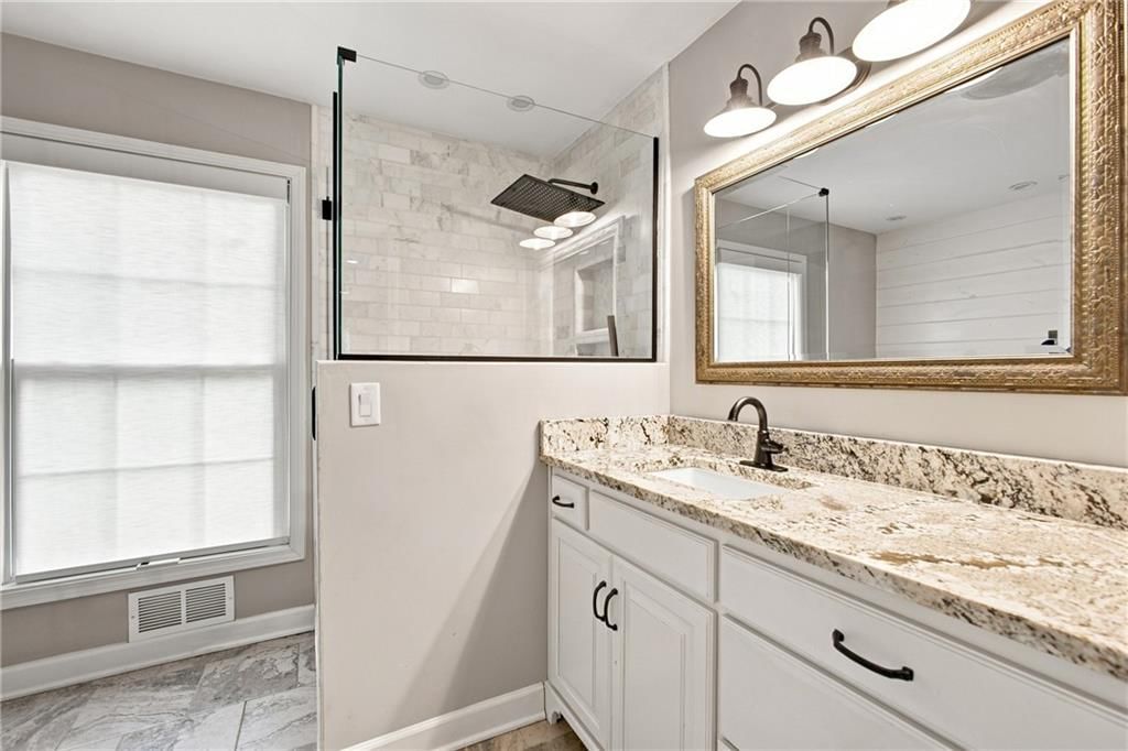 244 N Winnebago Drive — photo 16