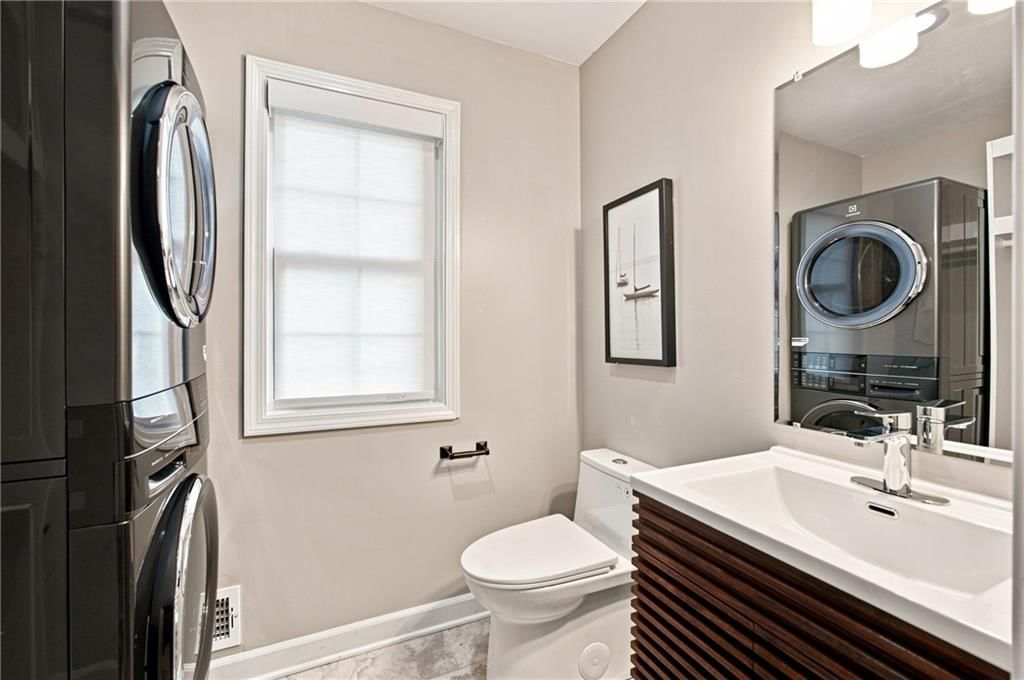 244 N Winnebago Drive — photo 22