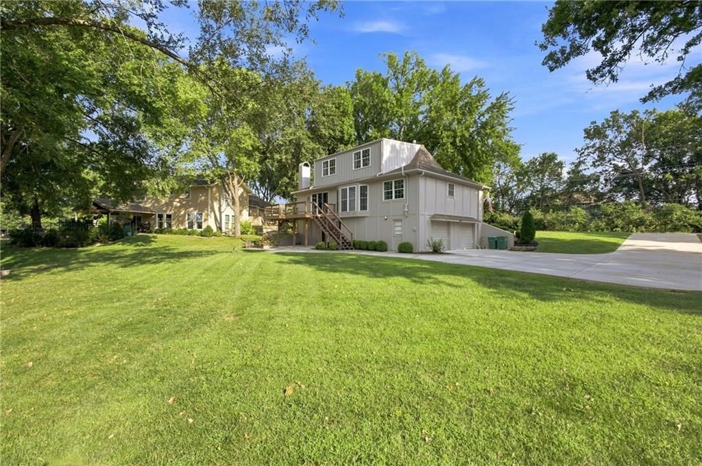 244 N Winnebago Drive — photo 32