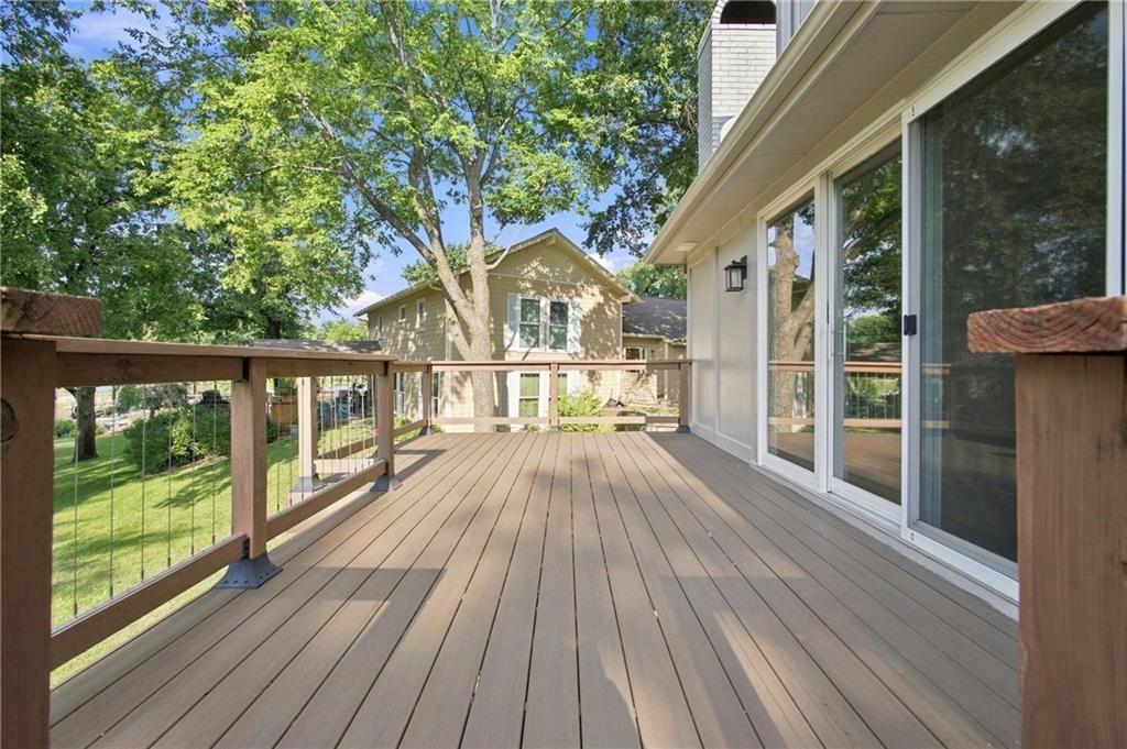 244 N Winnebago Drive — photo 34