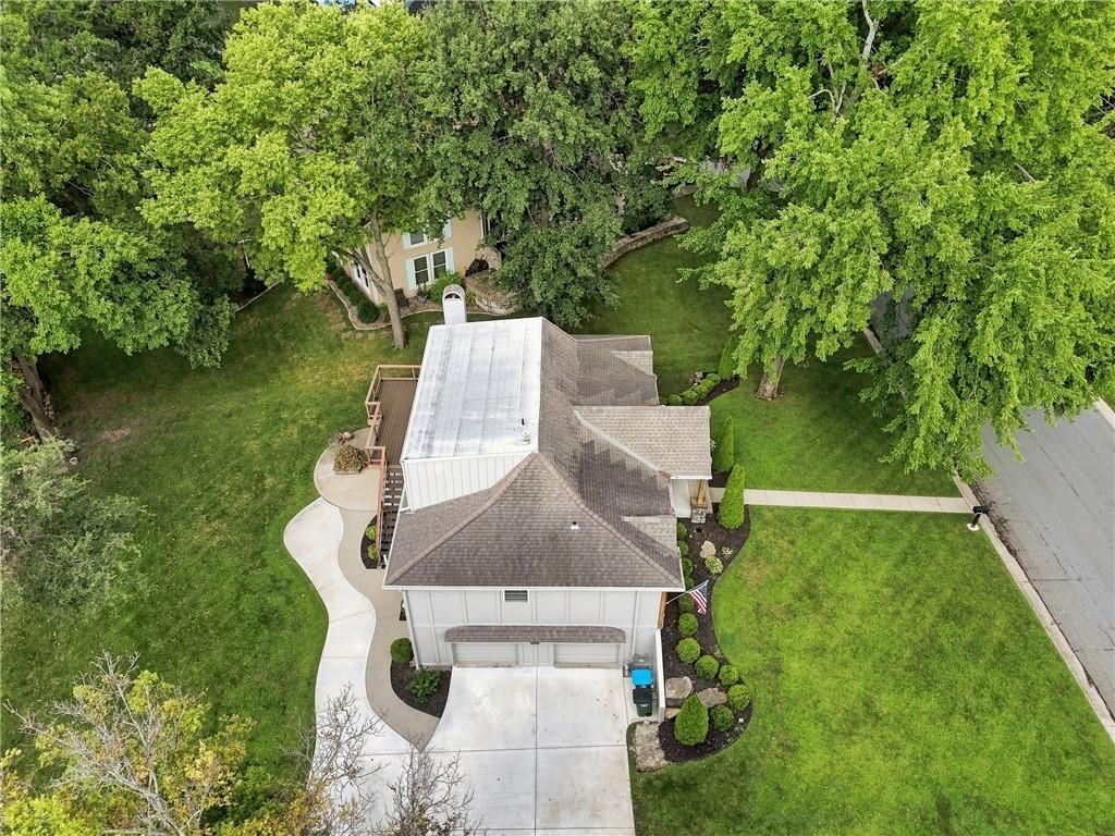 244 N Winnebago Drive — photo 46
