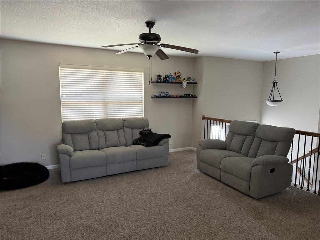 214 NE Greystone Way — photo 6