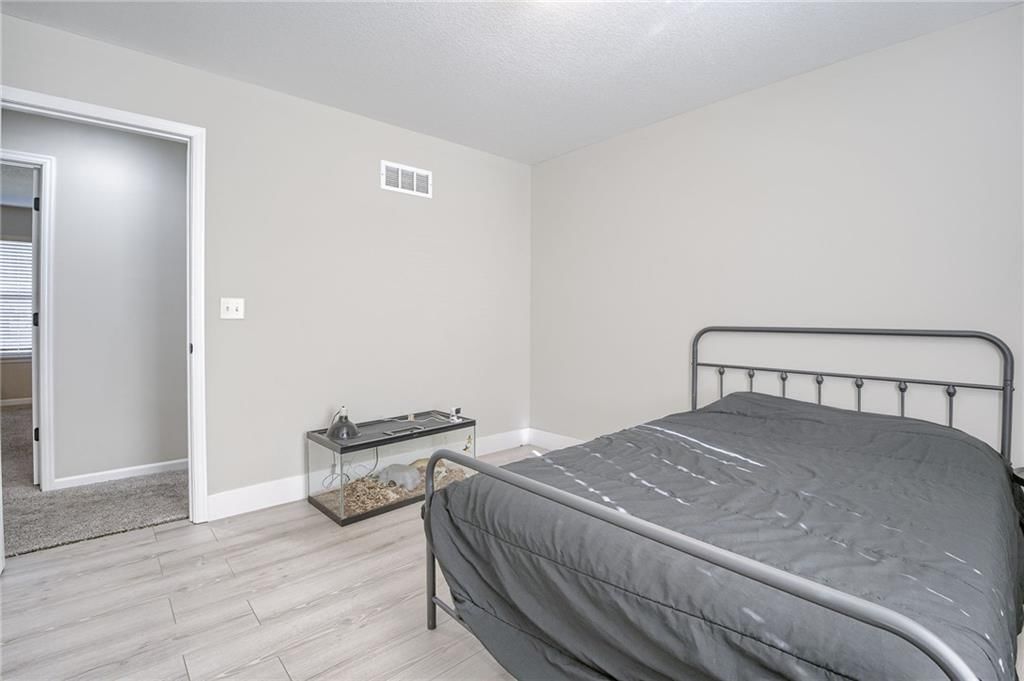 214 NE Greystone Way — photo 22