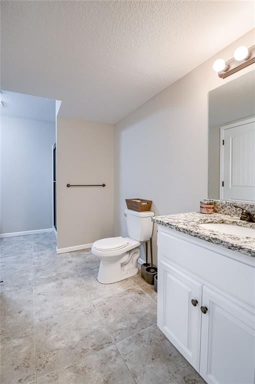214 NE Greystone Way — photo 27