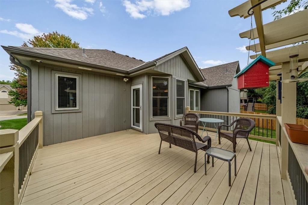 7326 Charles Street — photo 35