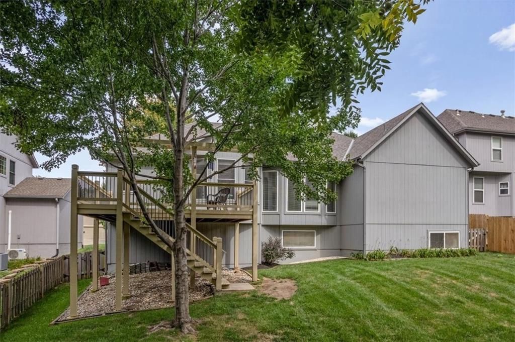 7326 Charles Street — photo 39