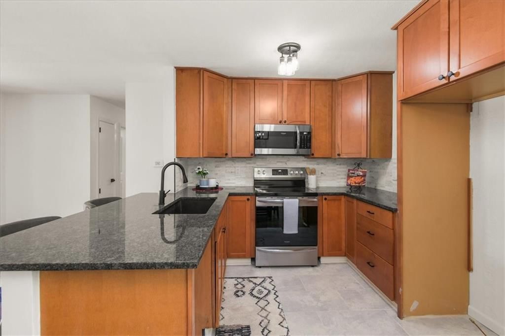 1002 S Main Street — photo 14