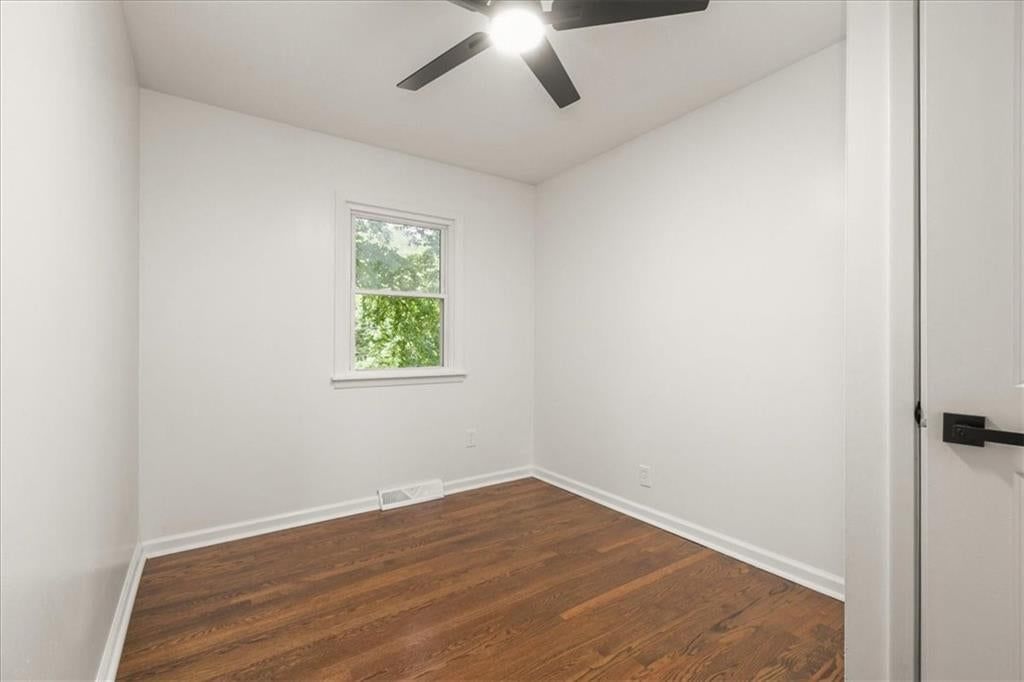 1002 S Main Street — photo 18