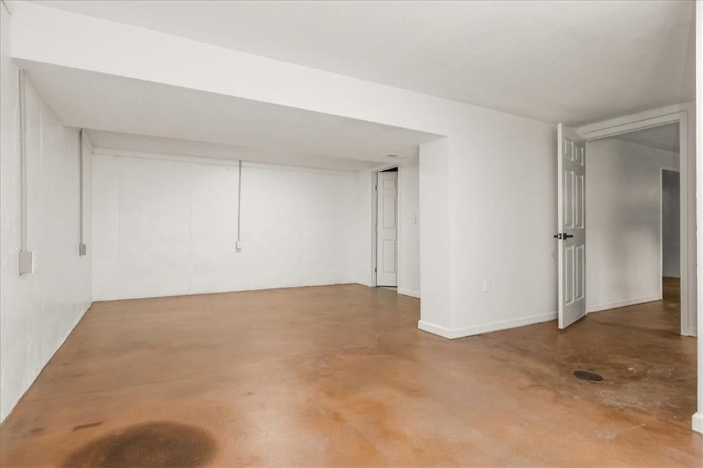 1002 S Main Street — photo 21