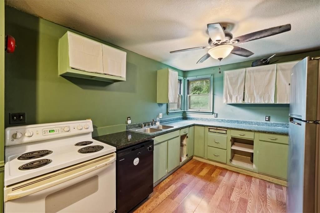 103 Ash Street — photo 10