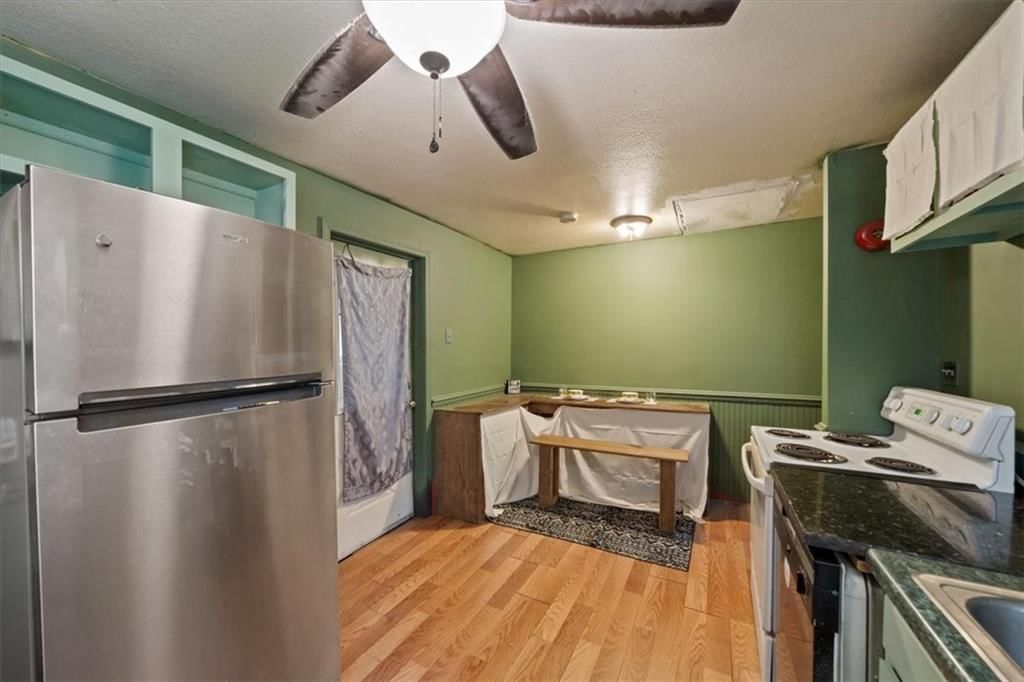 103 Ash Street — photo 12