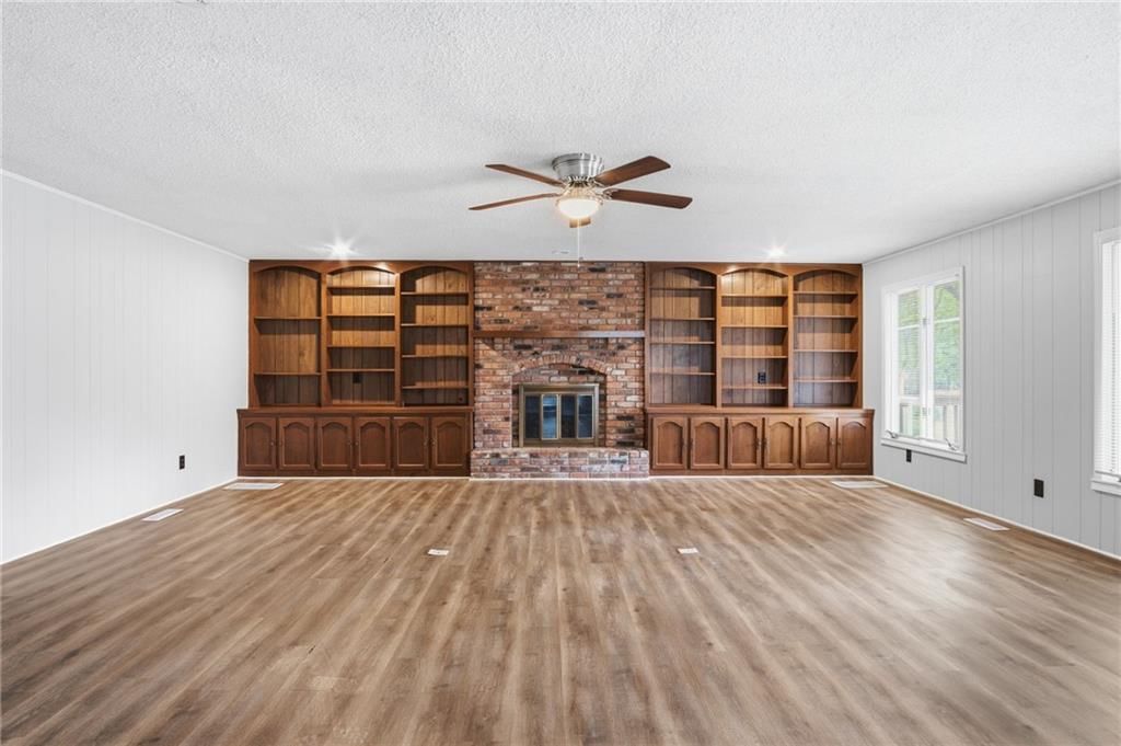 423 Monterey Avenue — photo 4