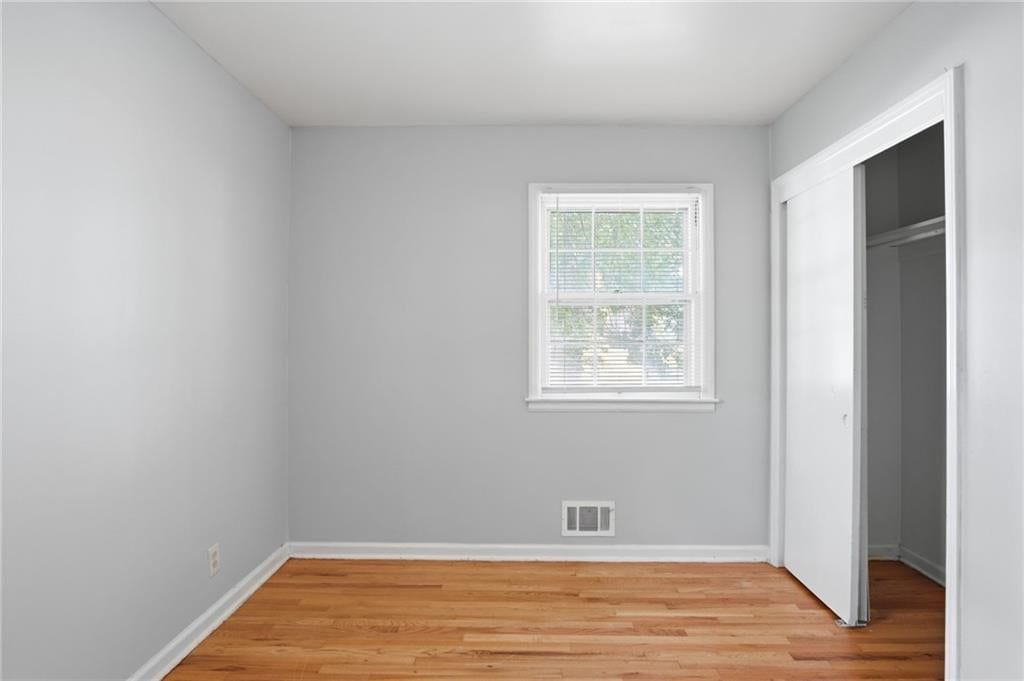 423 Monterey Avenue — photo 15
