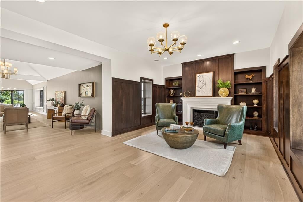 12811 W 71st Street — photo 9