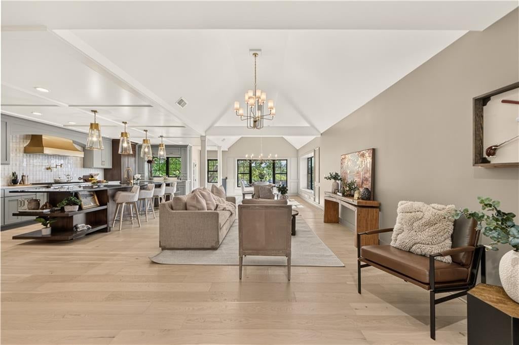 12811 W 71st Street — photo 12
